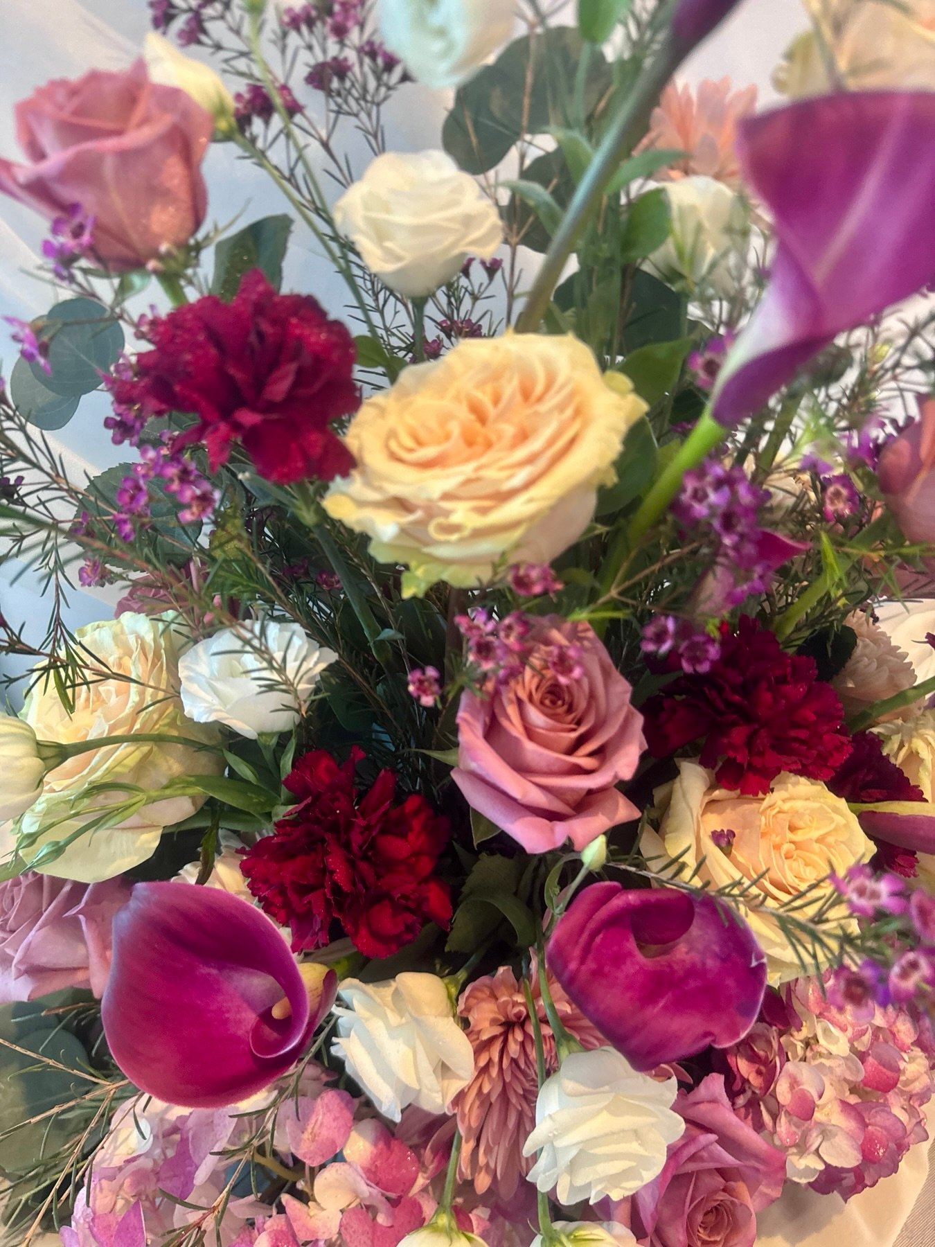 06-plum-mauve-peach-statement-arrangement Lush plum, mauve, peach, and cream floral arrangement