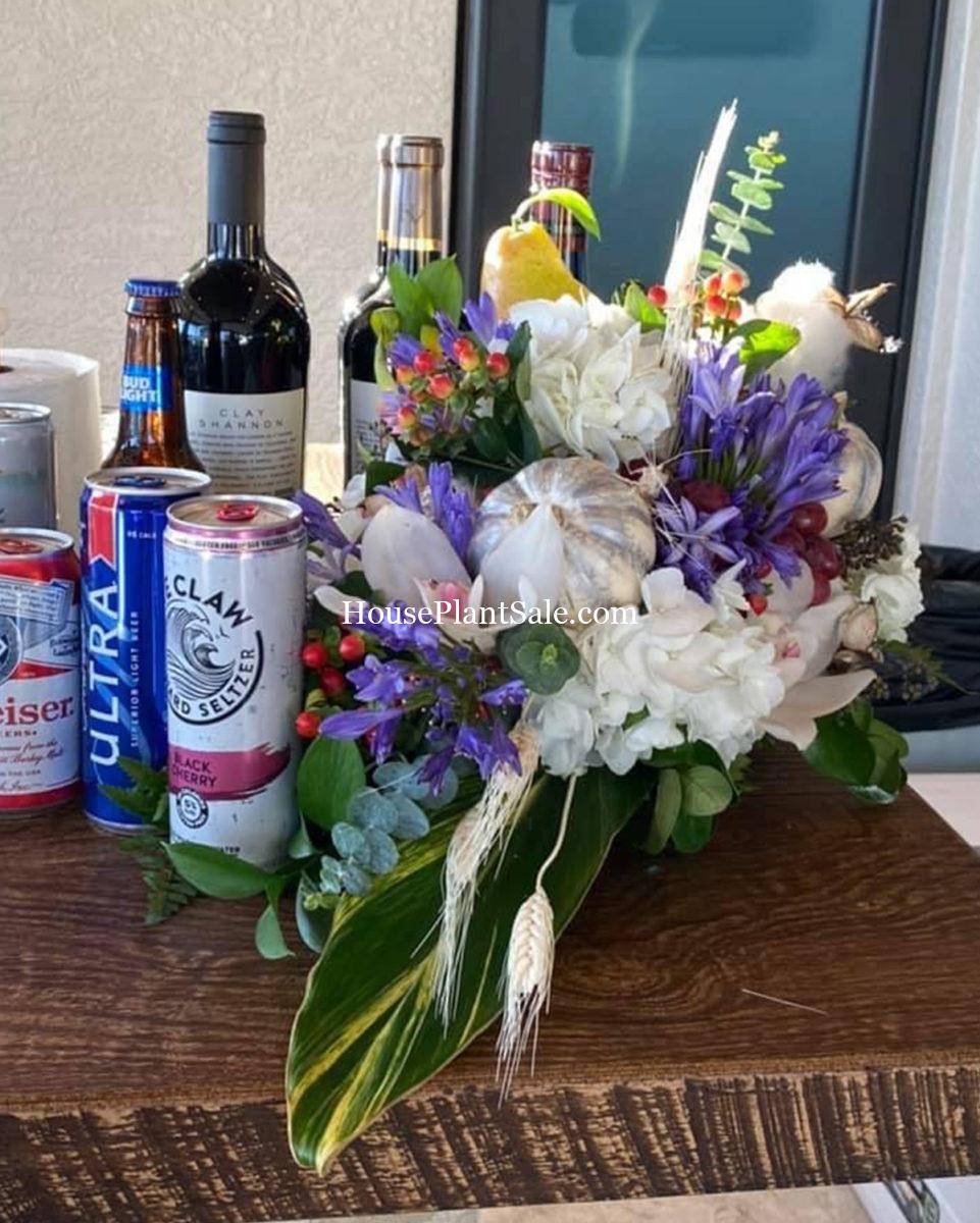 Wedding Florist - Your Local Florist - Forget Me Not Flower Market Bonita Springs Flower Market | Cape Coral, Fort Myers, Naples | Indoor Plants, Outdoor Plants, Garden Plants, Flower plants Nursery, Wholesale Flowers and more